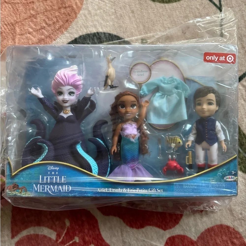 Little Mermaid 6” Petite Figurine Doll Set